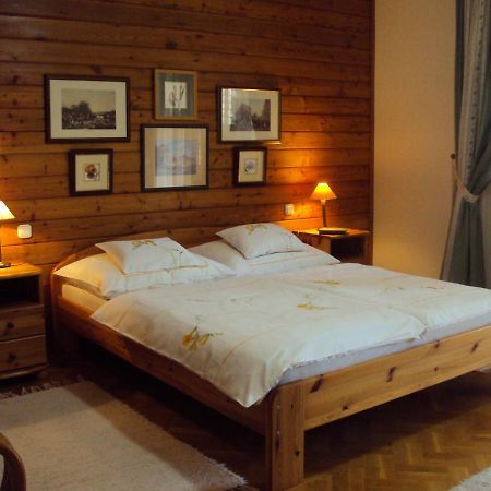 Toelgyes Apartment Hajdúszoboszló Εξωτερικό φωτογραφία