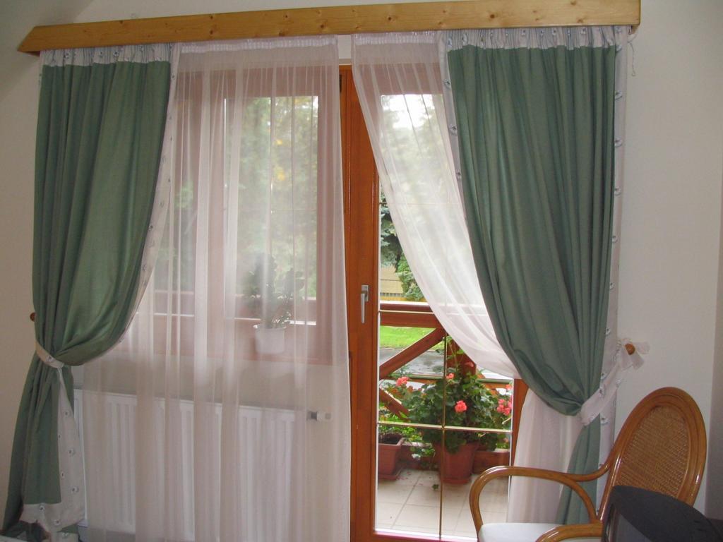 Toelgyes Apartment Hajdúszoboszló Δωμάτιο φωτογραφία