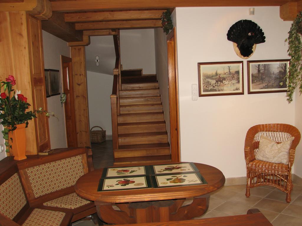 Toelgyes Apartment Hajdúszoboszló Δωμάτιο φωτογραφία